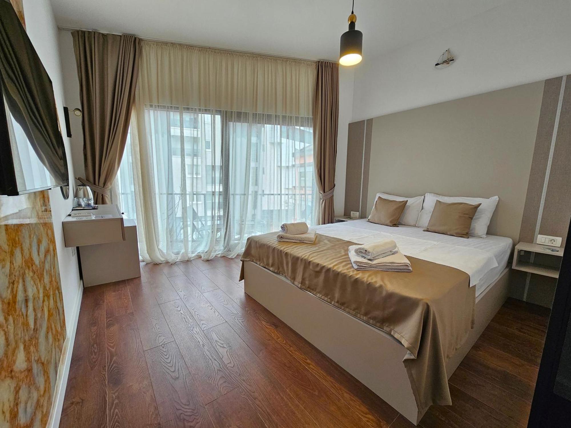 Lolo Luxury Rooms & Suites Budva Ngoại thất bức ảnh
