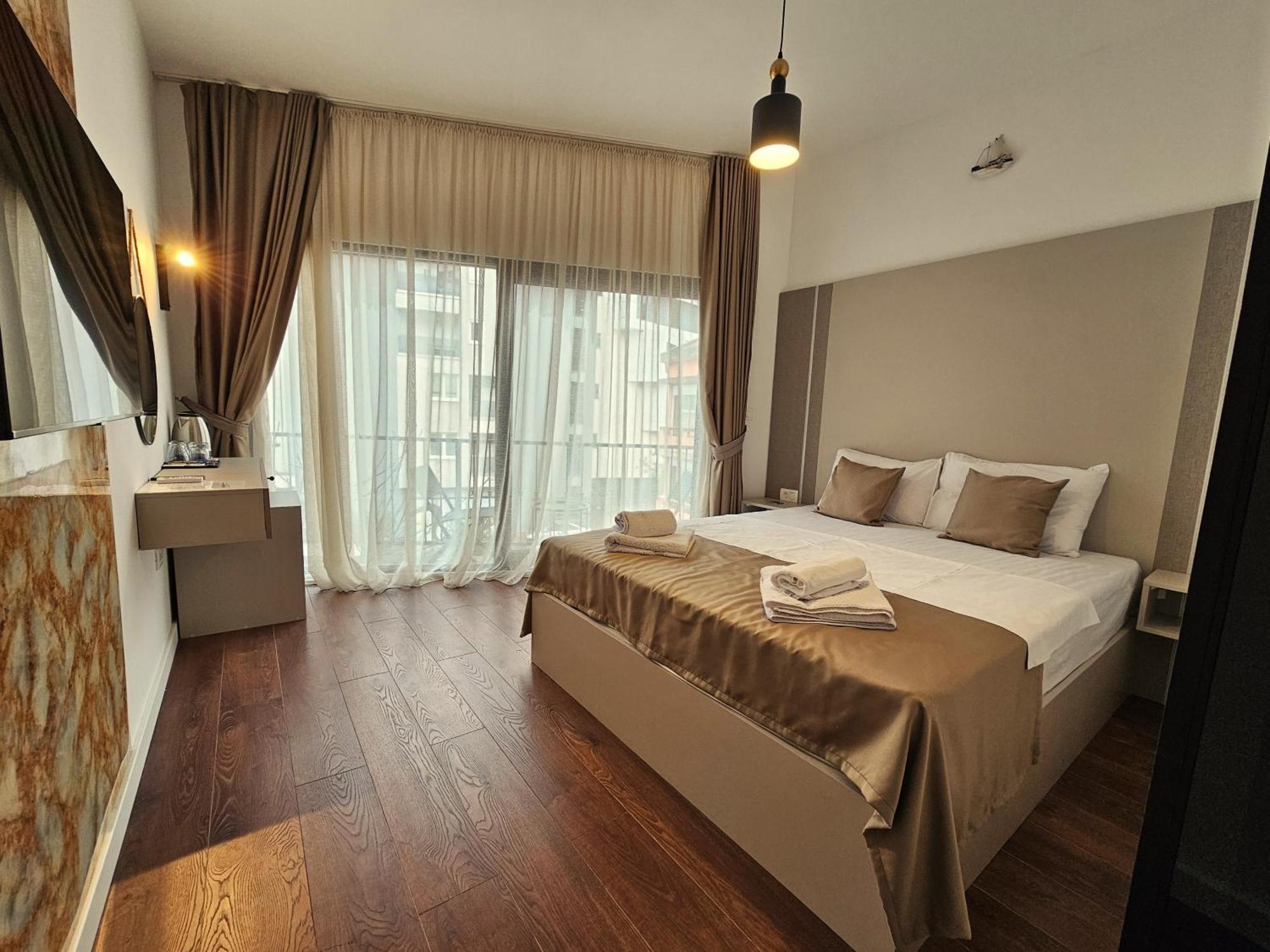Lolo Luxury Rooms & Suites Budva Ngoại thất bức ảnh
