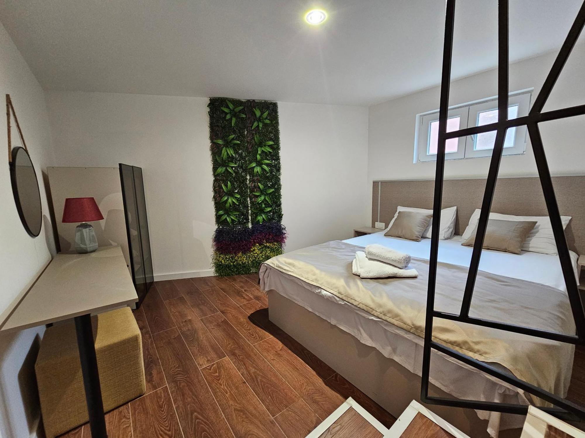 Lolo Luxury Rooms & Suites Budva Ngoại thất bức ảnh