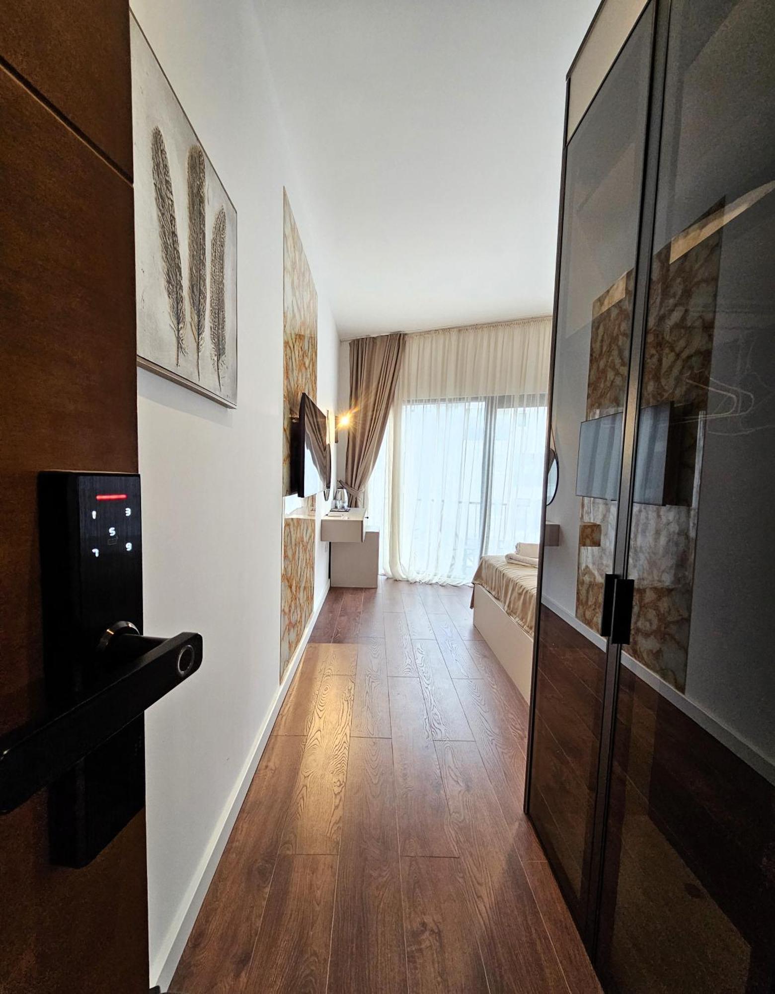 Lolo Luxury Rooms & Suites Budva Ngoại thất bức ảnh