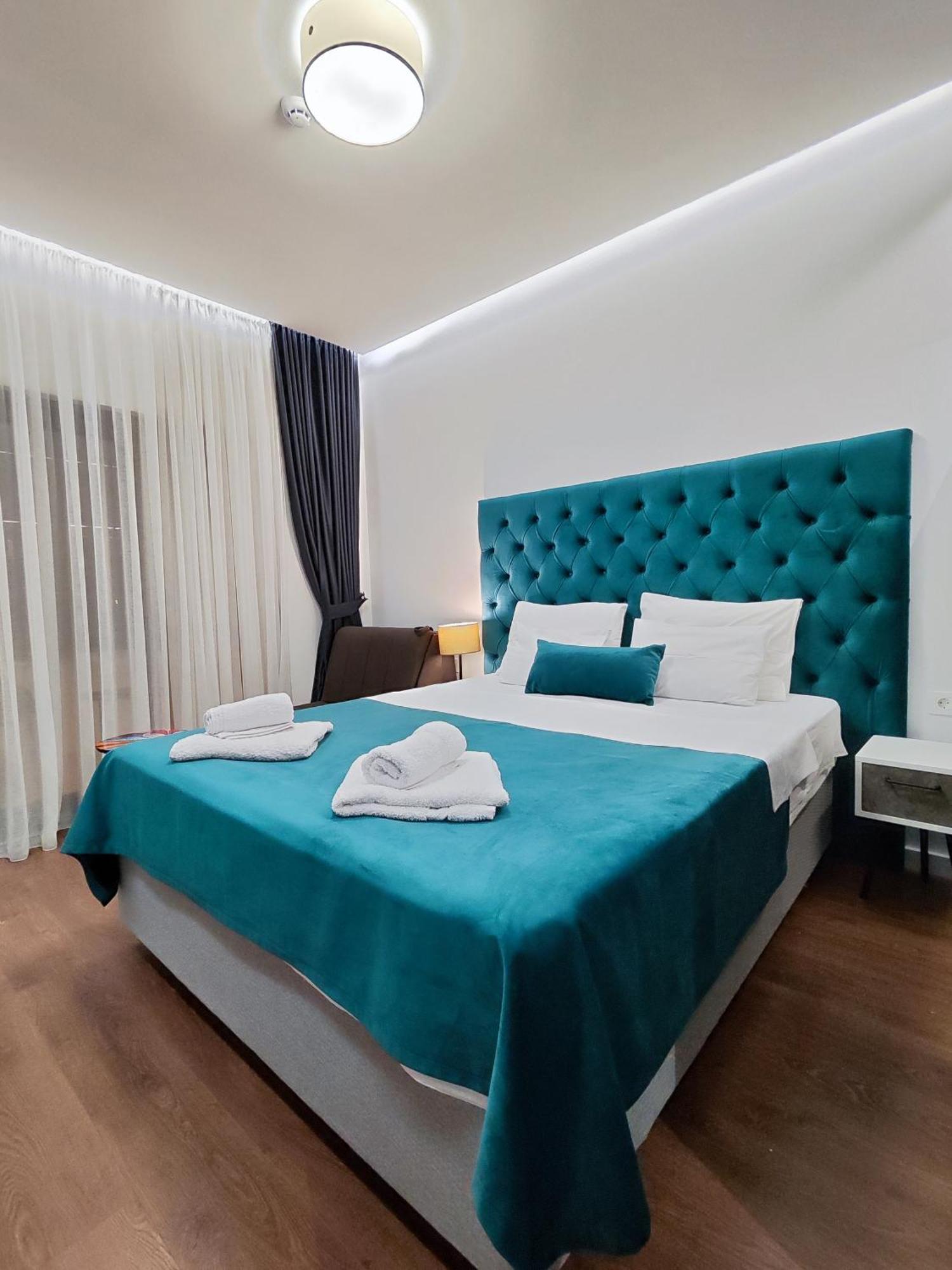 Lolo Luxury Rooms & Suites Budva Ngoại thất bức ảnh